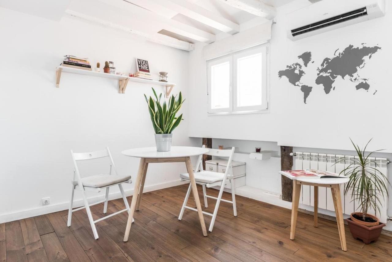 Charming La Latina Home Madrid Buitenkant foto
